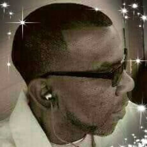 Meet your Posher, Clarence - Picture 1 of 1